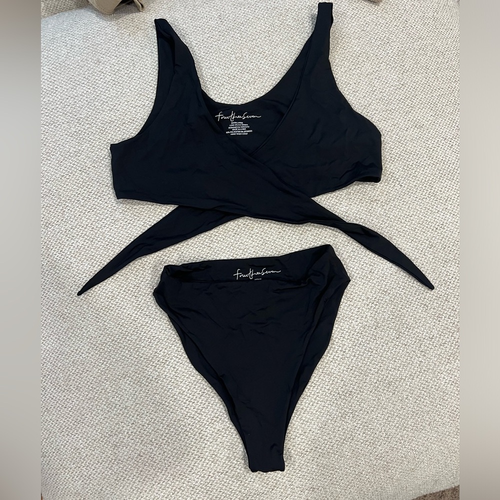437 Bikini Bottoms